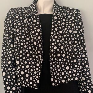 ❤️NWT Kasper White + Black Graphic Garden / Contemporary Style Jacket / Size 8